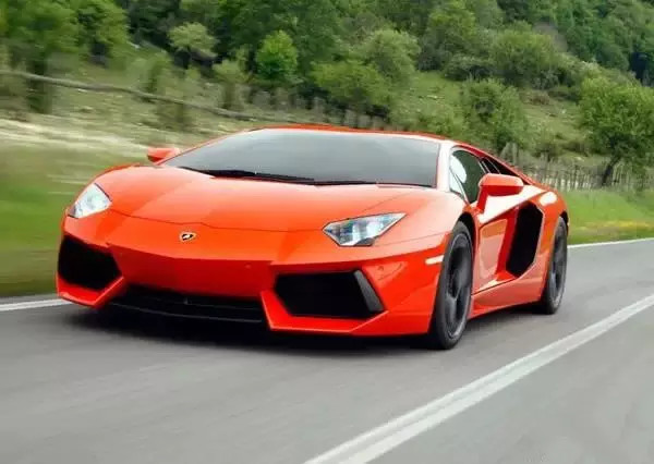 {體育投注}(超级跑车品牌大全介绍)