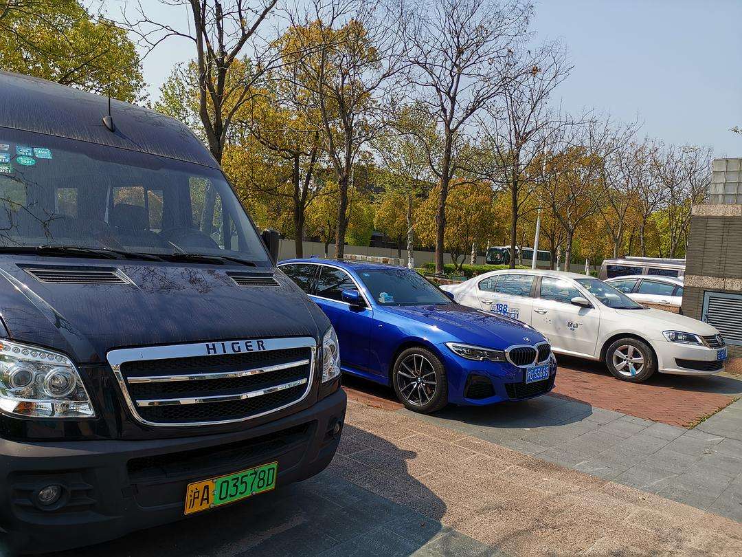 {線上娛樂}(租车公司哪家好?推荐几个)